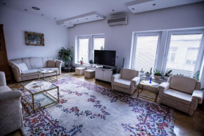 Apartment Tilevi